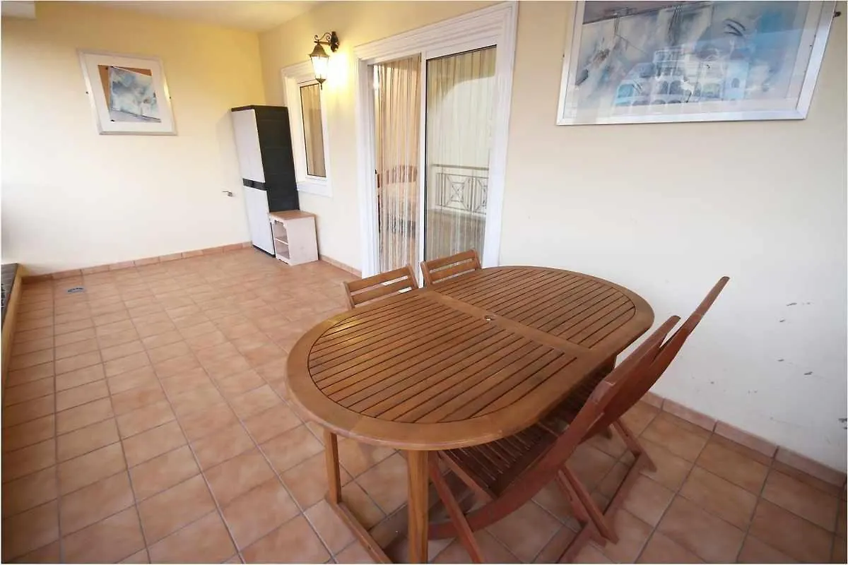 Dinastia B401 By Tenerife Rental & Sales Los Cristianos  Spanje