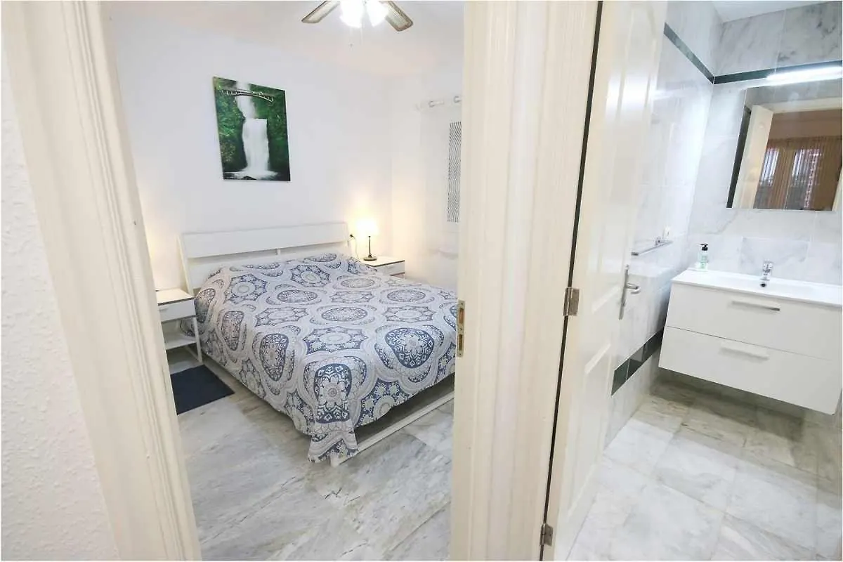 Apartment Dinastia B401 By Tenerife Rental & Sales Los Cristianos  Spain