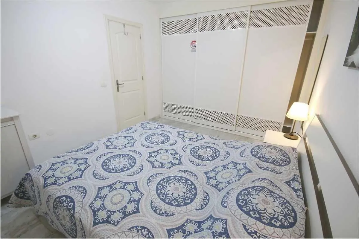Apartment Dinastia B401 By Tenerife Rental & Sales Los Cristianos  Spain