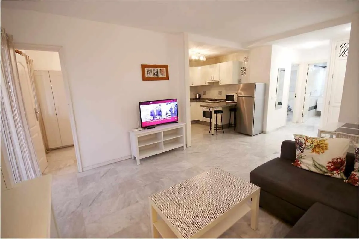 Dinastia B401 By Tenerife Rental & Sales Los Cristianos  Los Cristianos (Tenerife)